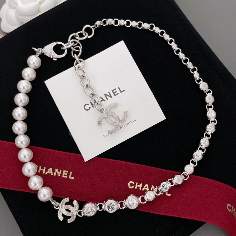 Chanel Necklaces